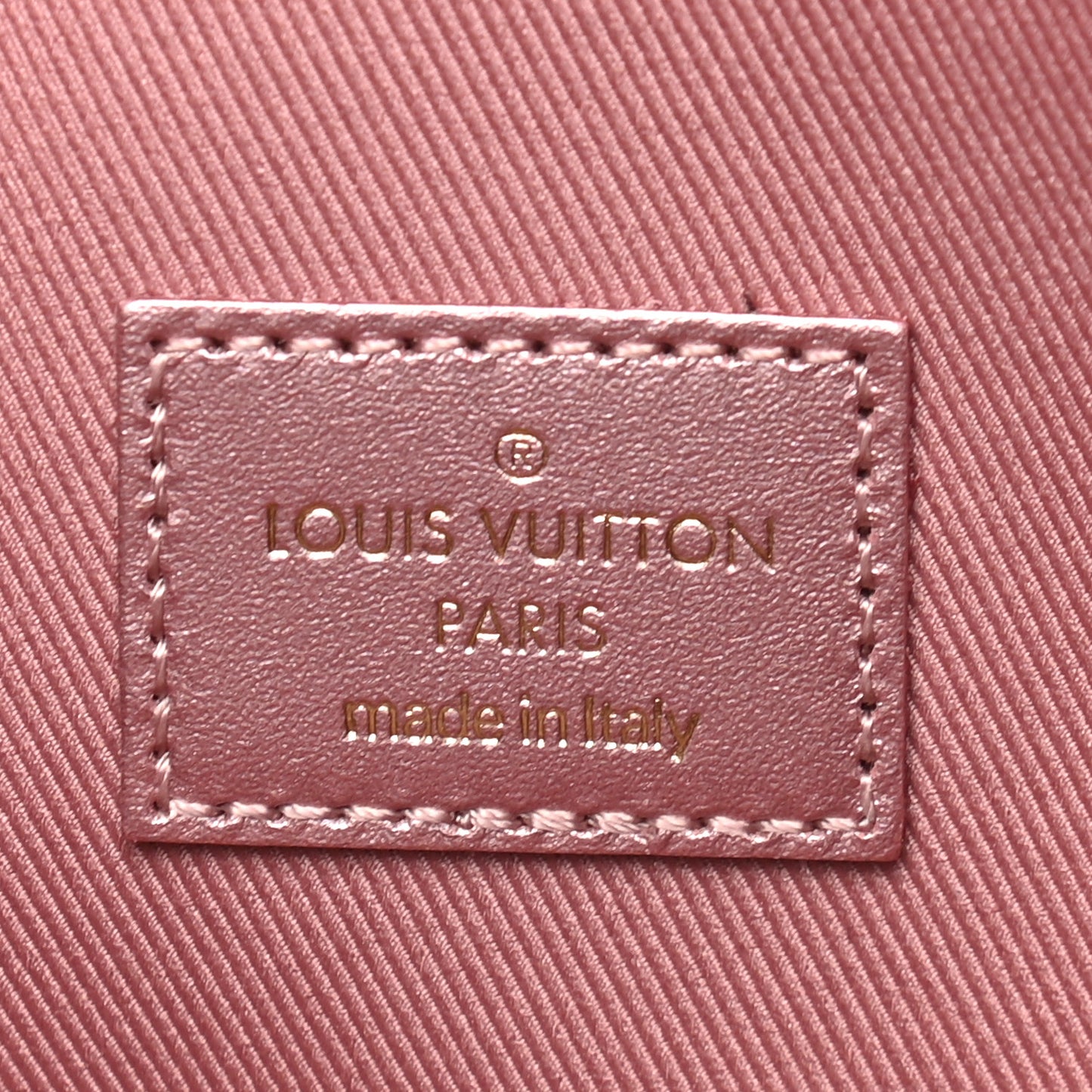 Vernis Pochette Felicie Chain Wallet Metallic Pale Pink