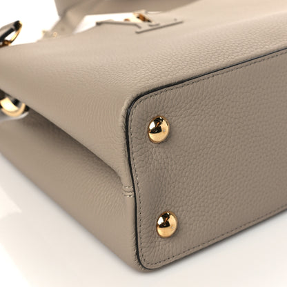 Louis Vuitton Taurillon Capucines MM Galet 8 of 10