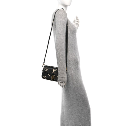 Louis Vuitton Empreinte Monogram Giant Pochette Metis East West Black Beige 2 of 10