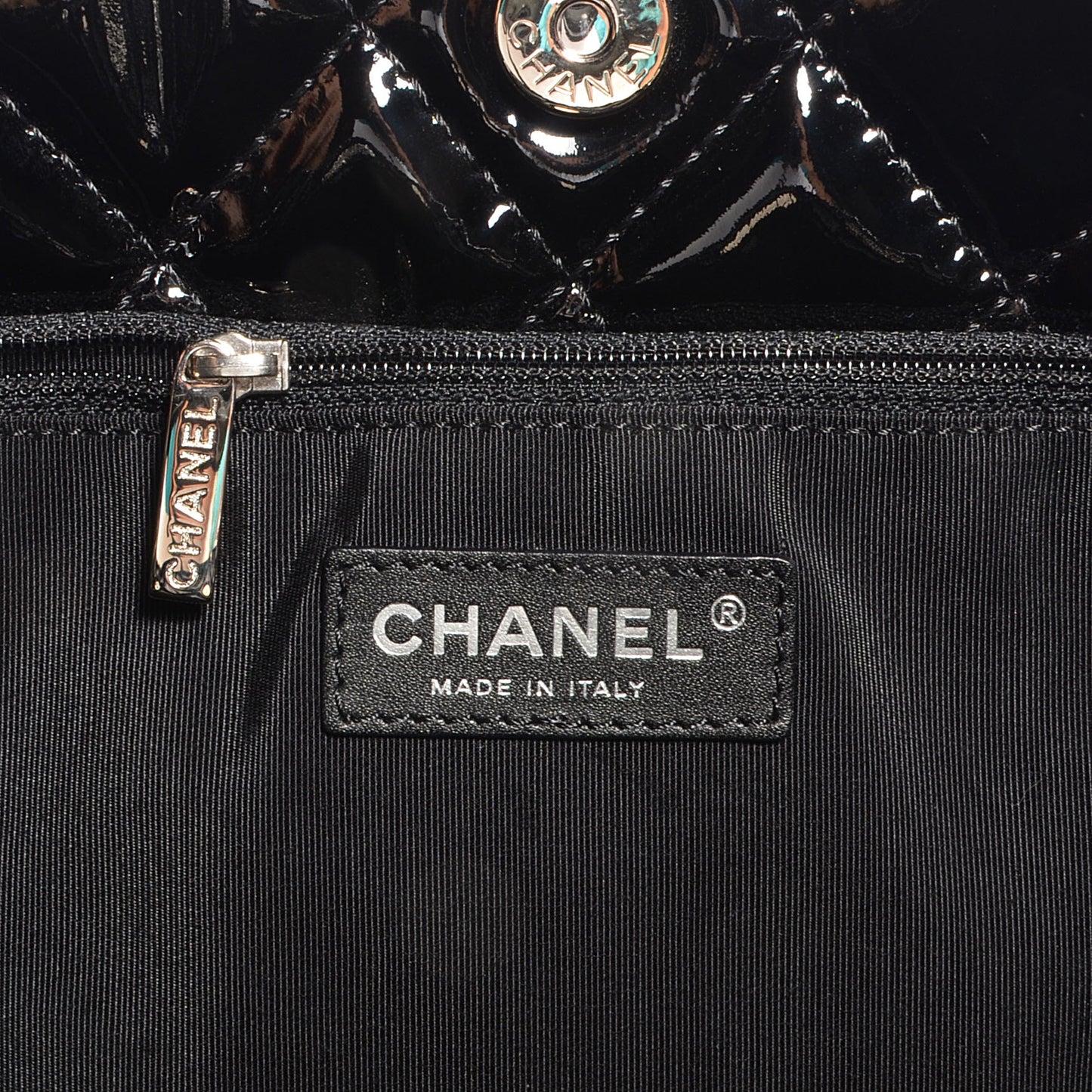 Patent Quilted Chic and Glitter Large Tote Black