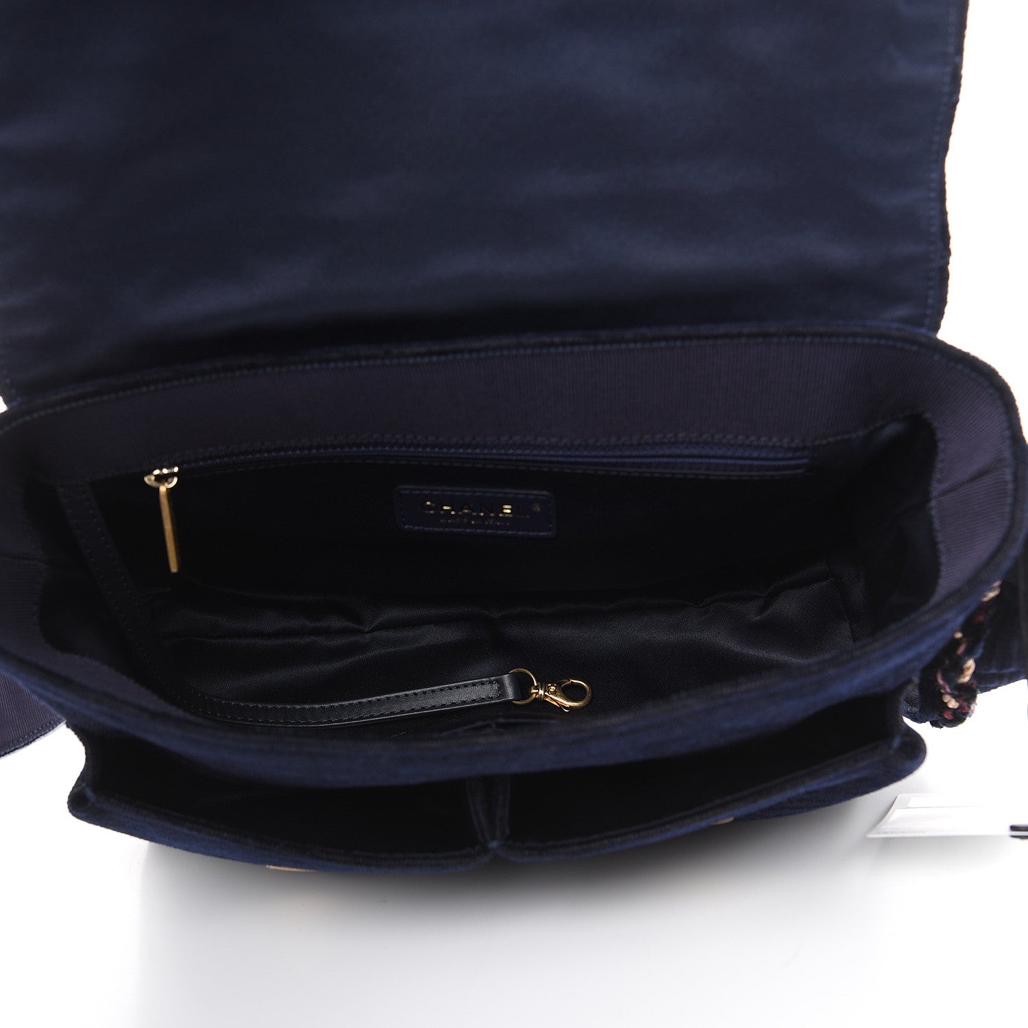 Chanel Wool Velvet Quilted Parisian Stroll Messenger Navy 5 of 9
