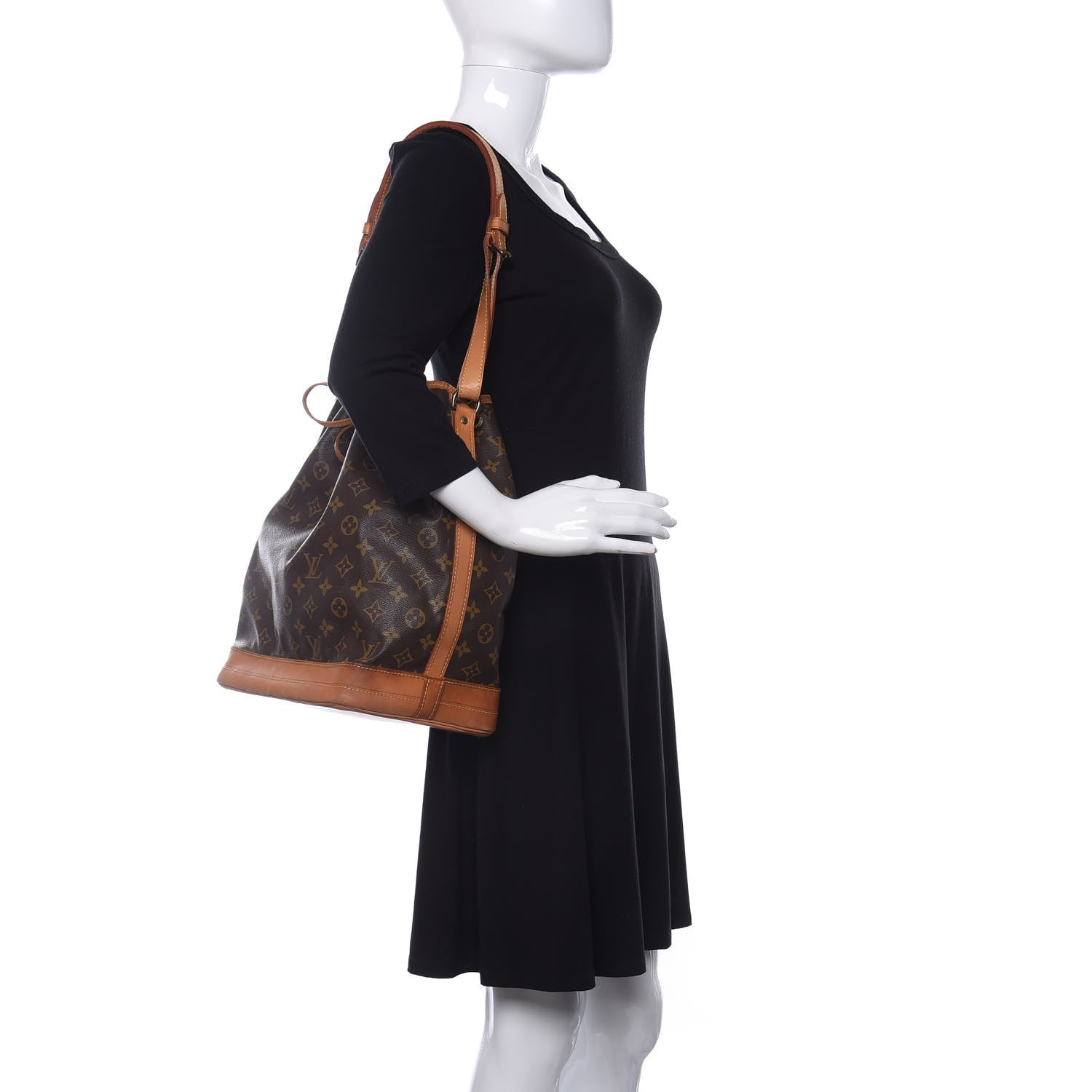 Louis Vuitton Monogram Noe 2 of 19