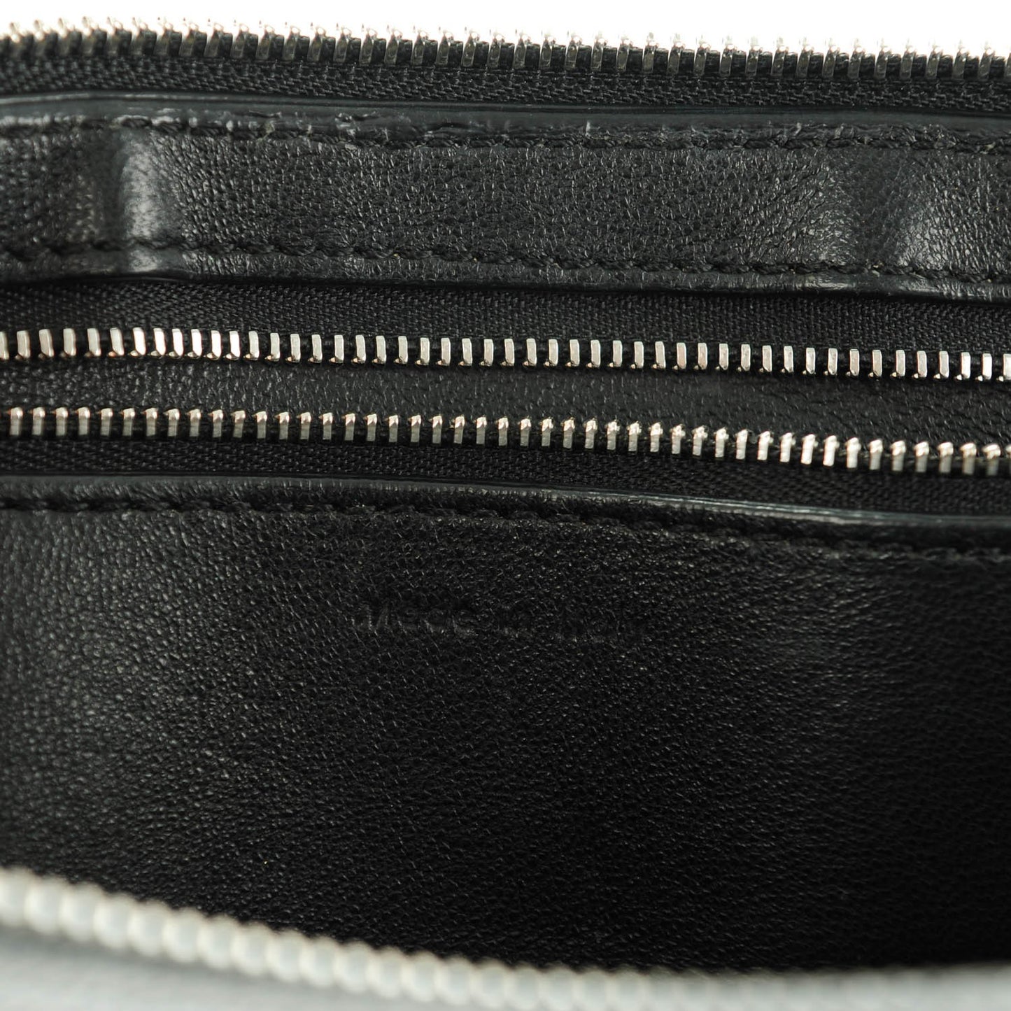 Drummed Calfskin Medium Edge Shoulder Bag Black