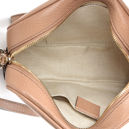 Gucci Pebbled Calfskin Small Soho Disco Bag Camelia 4 of 9