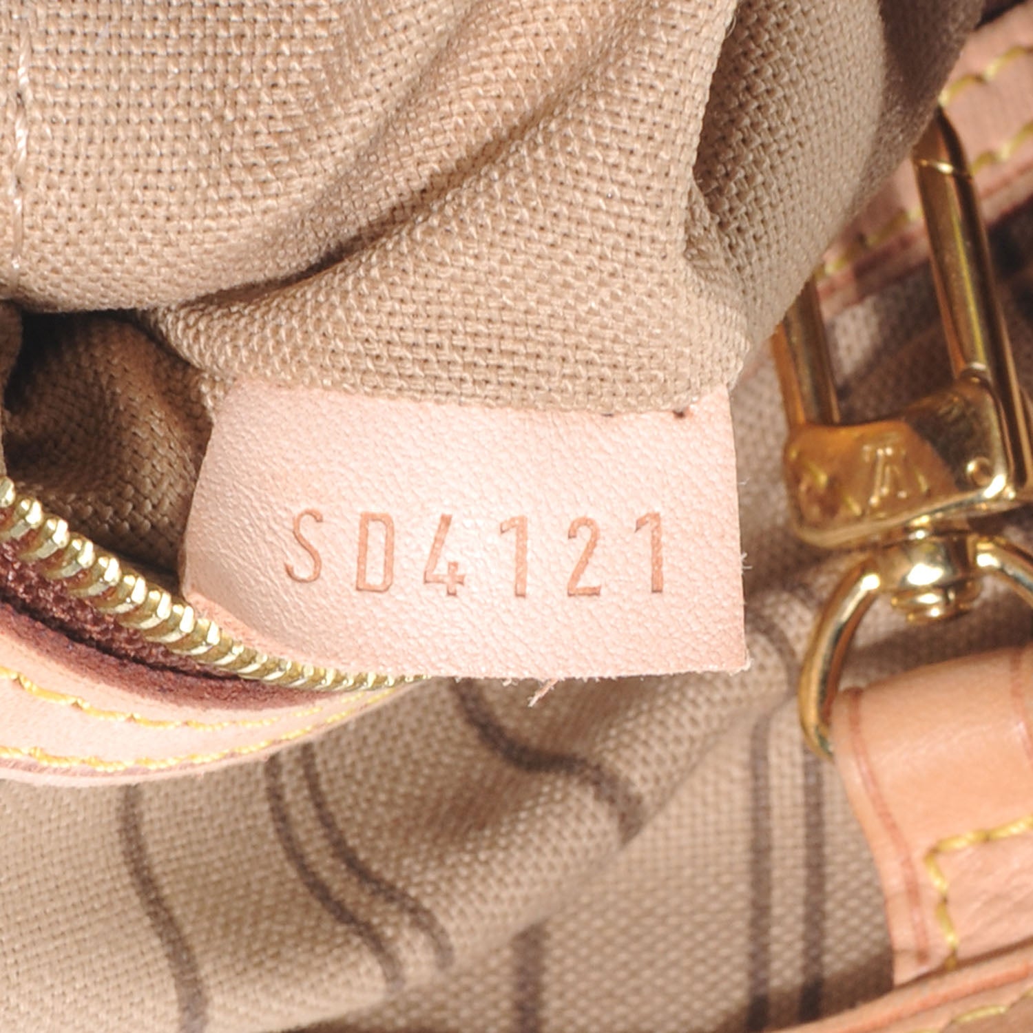 Louis Vuitton Monogram Delightful GM 7 of 7
