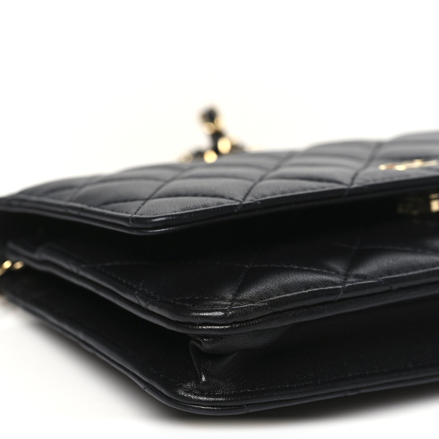 Lambskin Quilted Wallet On Chain WOC Black