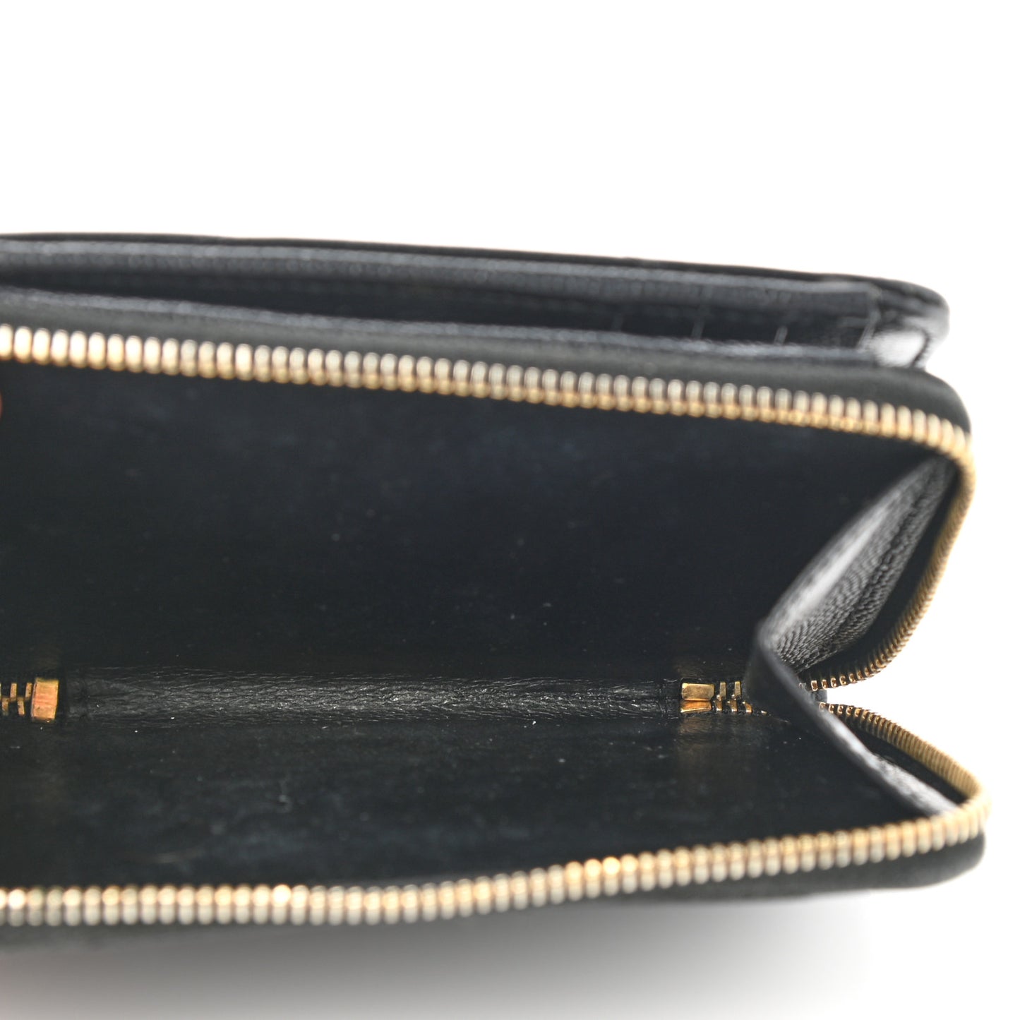 Grain De Poudre Matelasse Chevron Monogram Compact Zip Around Wallet Black