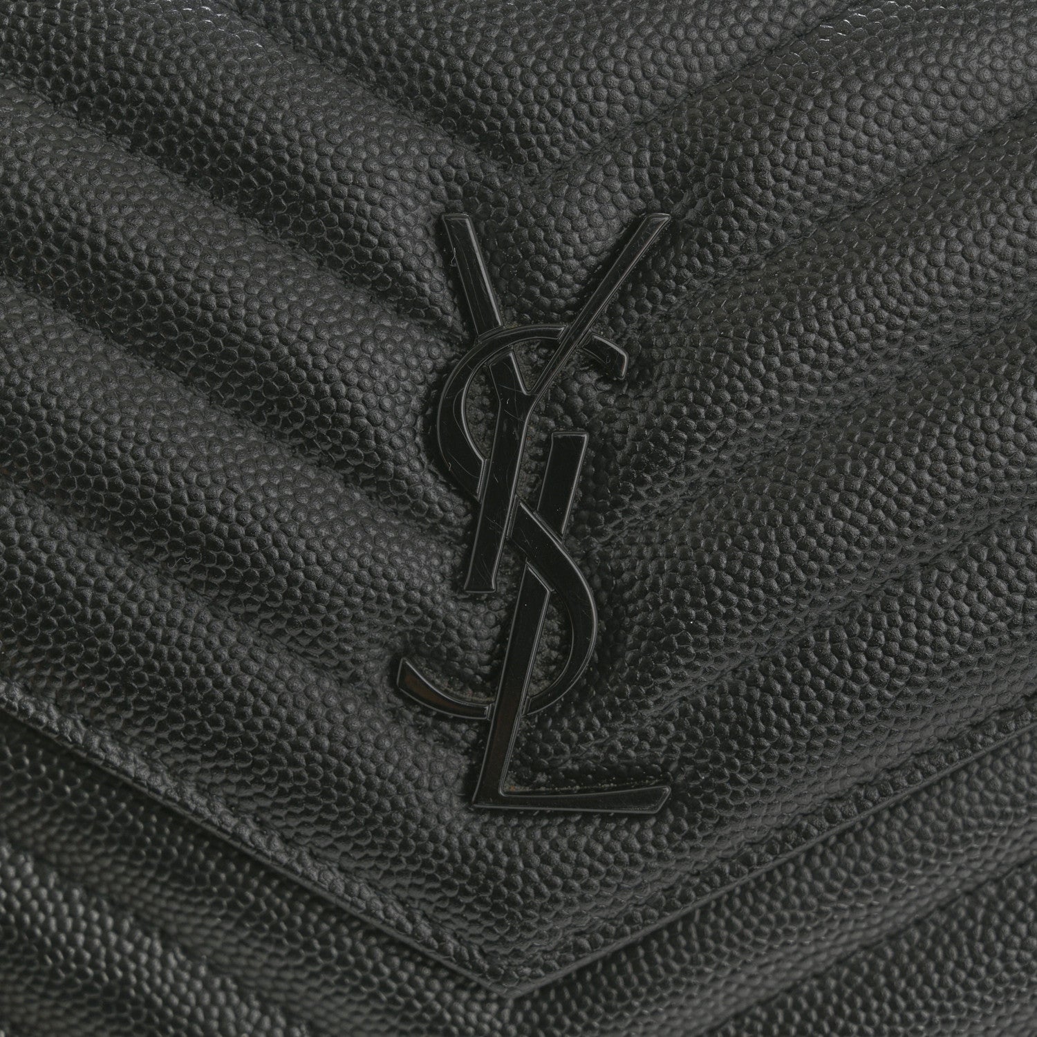Saint Laurent Grain De Poudre Matelasse Chevron Monogram Monochrome Envelope Chain Wallet Black 11 of 12