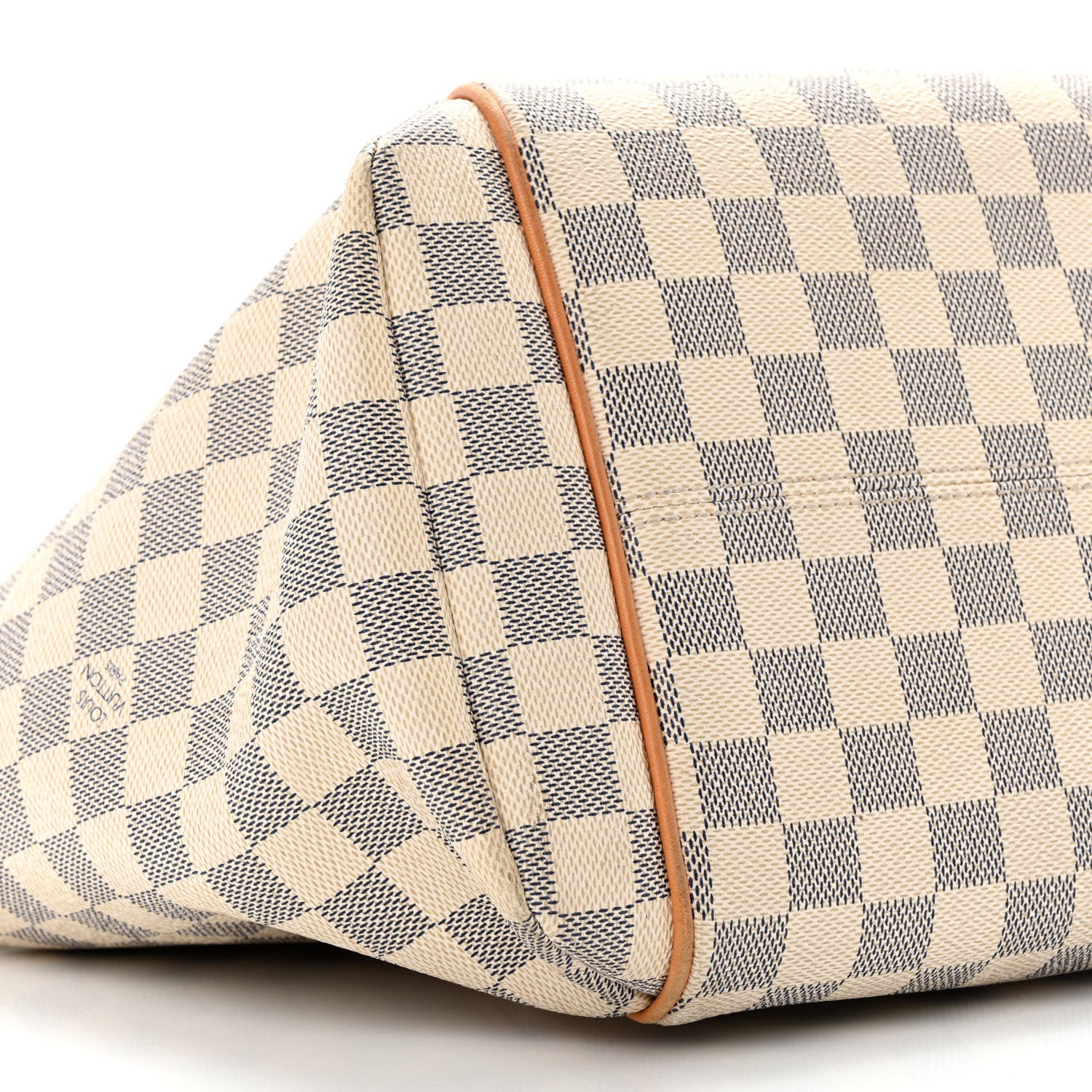 Louis Vuitton Damier Azur Totally MM 8 of 9