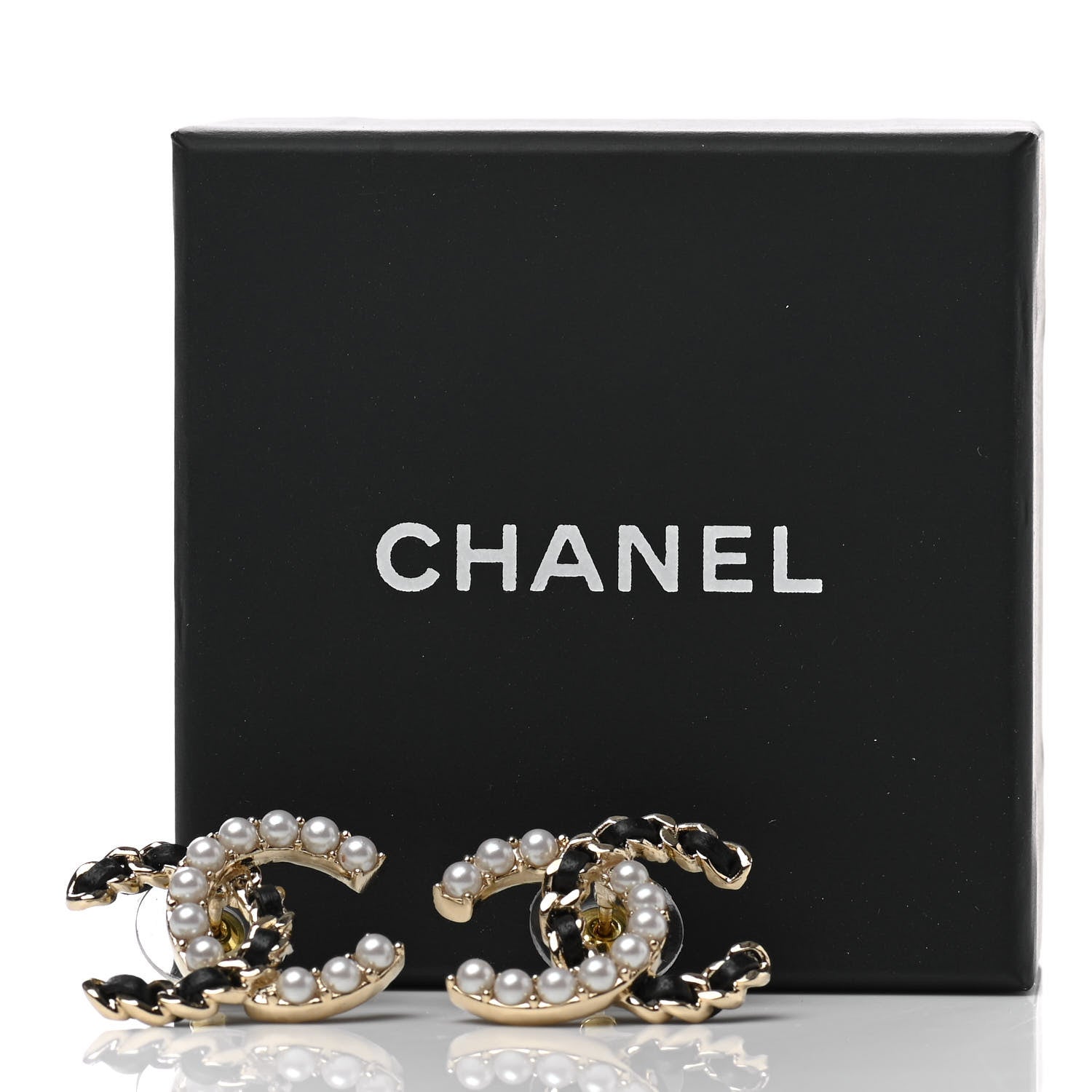 Chanel Pearl Lambskin Chain CC Stud Earrings Gold Black 5 of 5