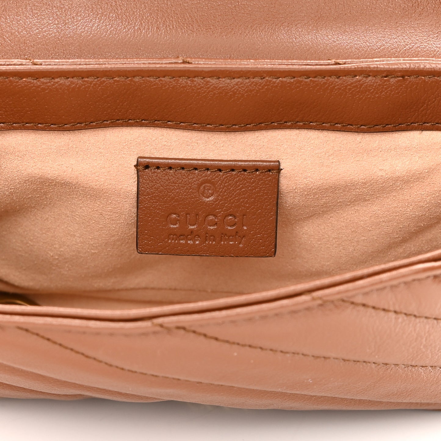Azalea Calfskin Matelasse Diagonal Super Mini GG Marmont Shoulder Bag Cuir
