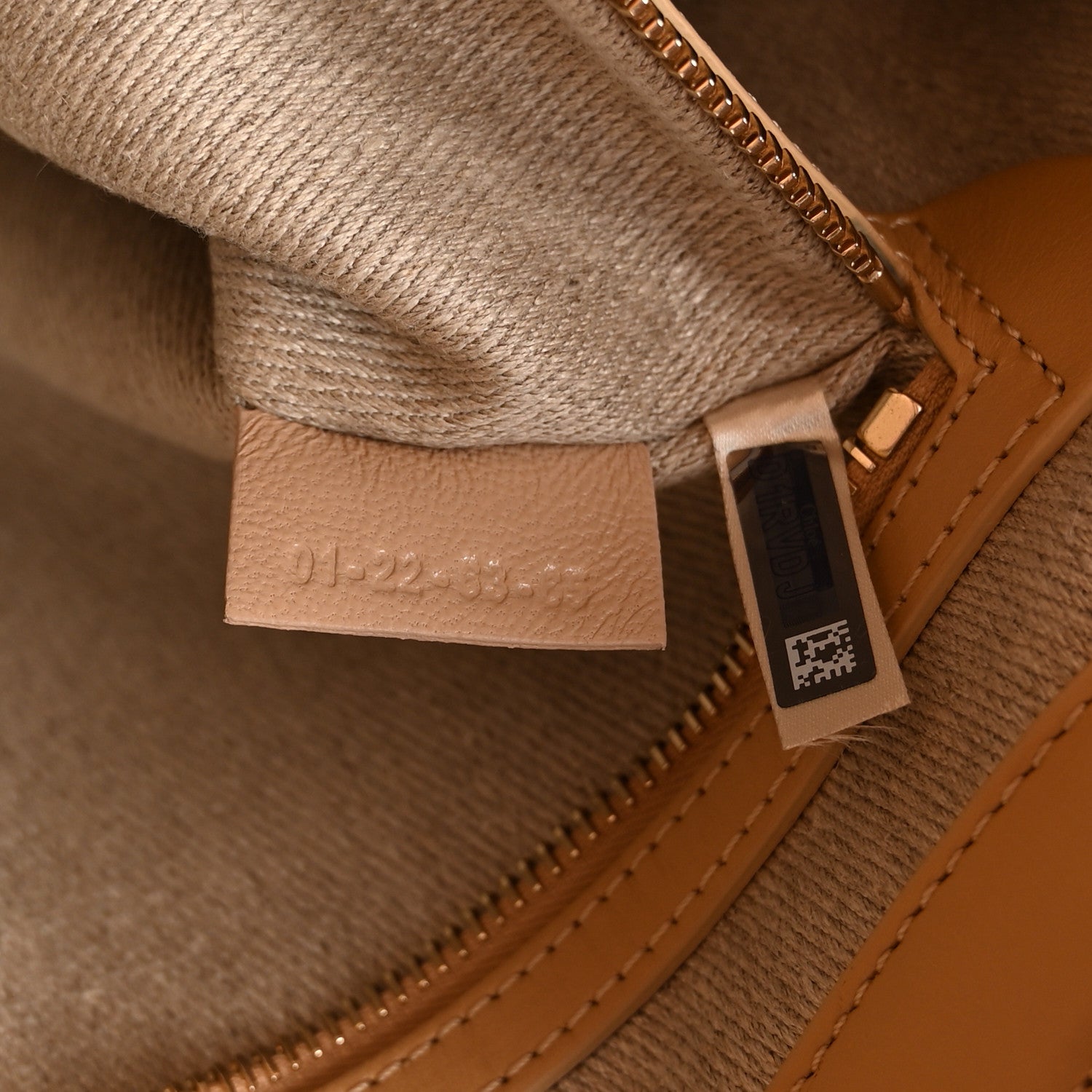 Chloe Calfskin Judy East West Tote Soft Tan 7 of 11