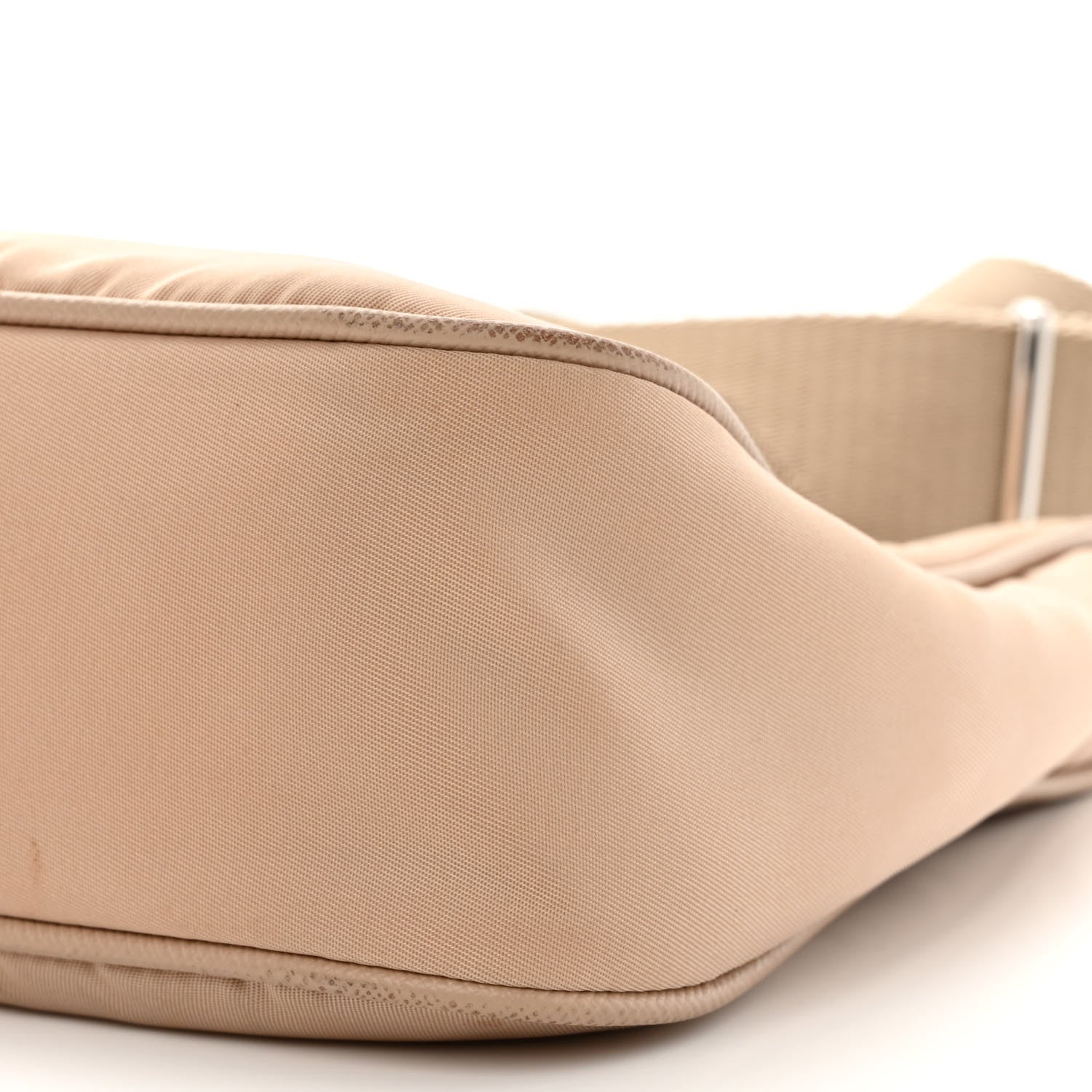 Prada Nylon Re-Edition 2005 Shoulder Bag Cammeo 13 of 22