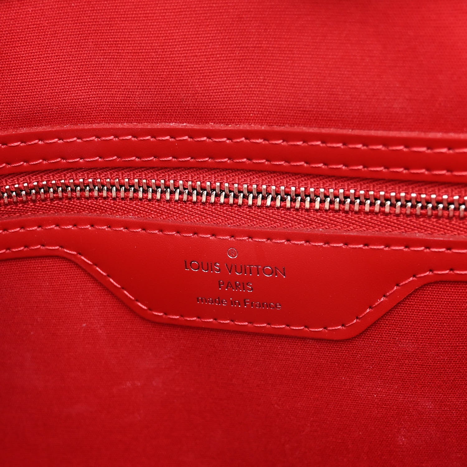 Louis Vuitton Epi Brea MM Carmine 6 of 11