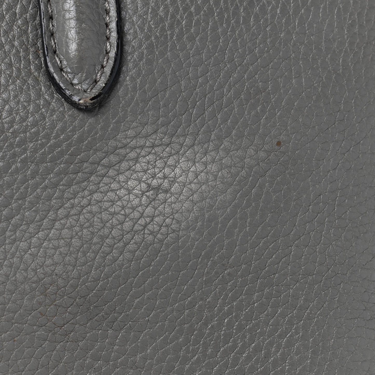 Pebbled Calfskin Small Skull Padlock Zip Around Tote Grey