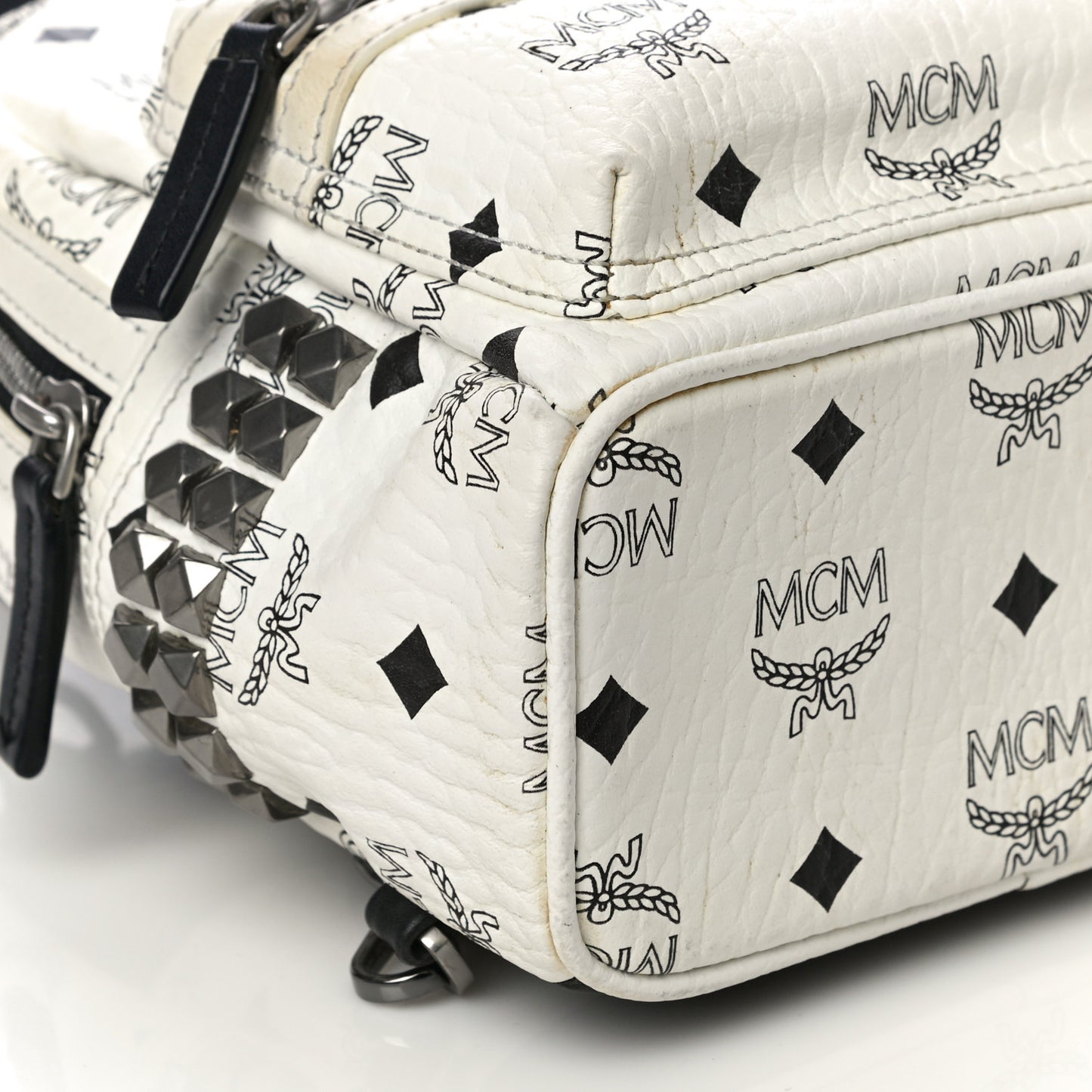 Visetos Side Stud X-Mini Stark Bebe Boo Backpack White