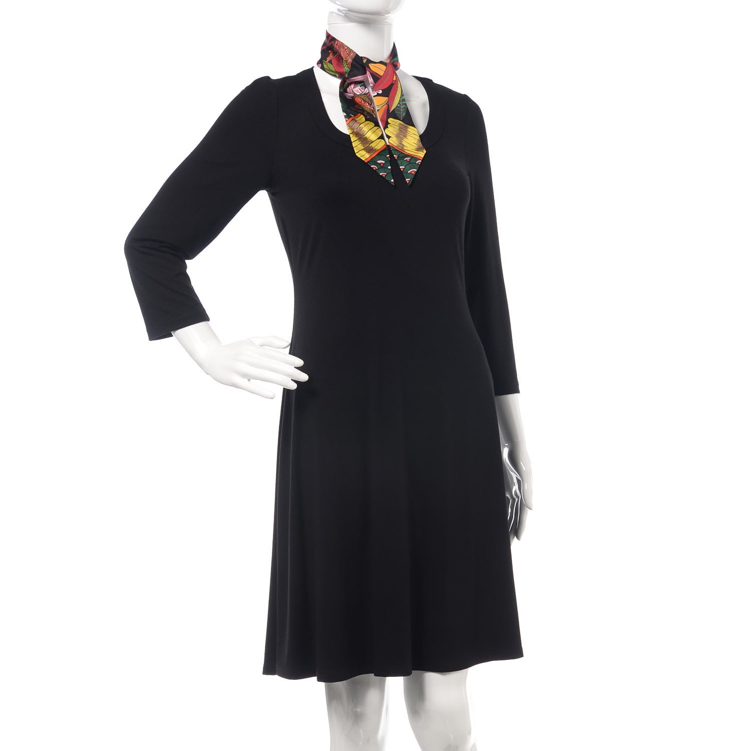 Hermes Silk Tree Of Song Twilly Black Rouge Vert 2 of 5