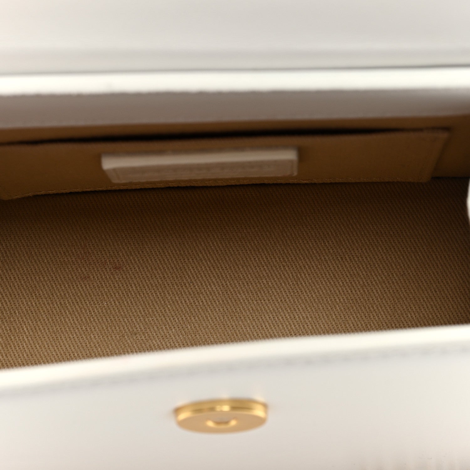 Jacquemus Smooth Calfskin Le Chiquito Moyen White 5 of 8