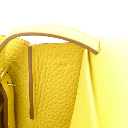 Hermes Taurillon Clemence Halzan 25 Lime 7 of 11