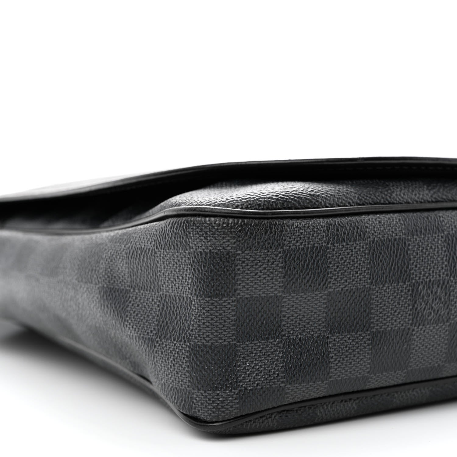 Louis Vuitton Damier Graphite Daniel MM 9 of 10