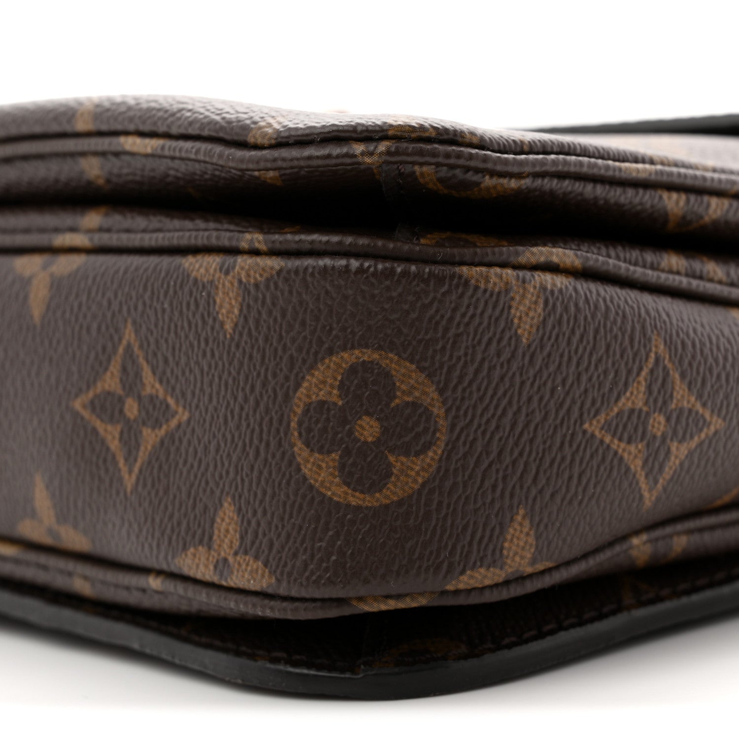 Louis Vuitton Monogram Pochette Metis 9 of 10