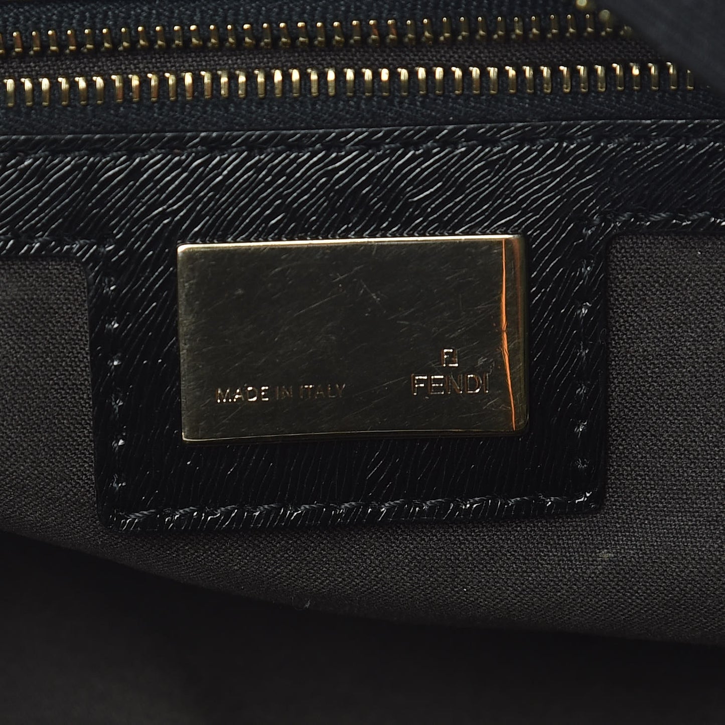 Zucca Chef Chain Hobo Black