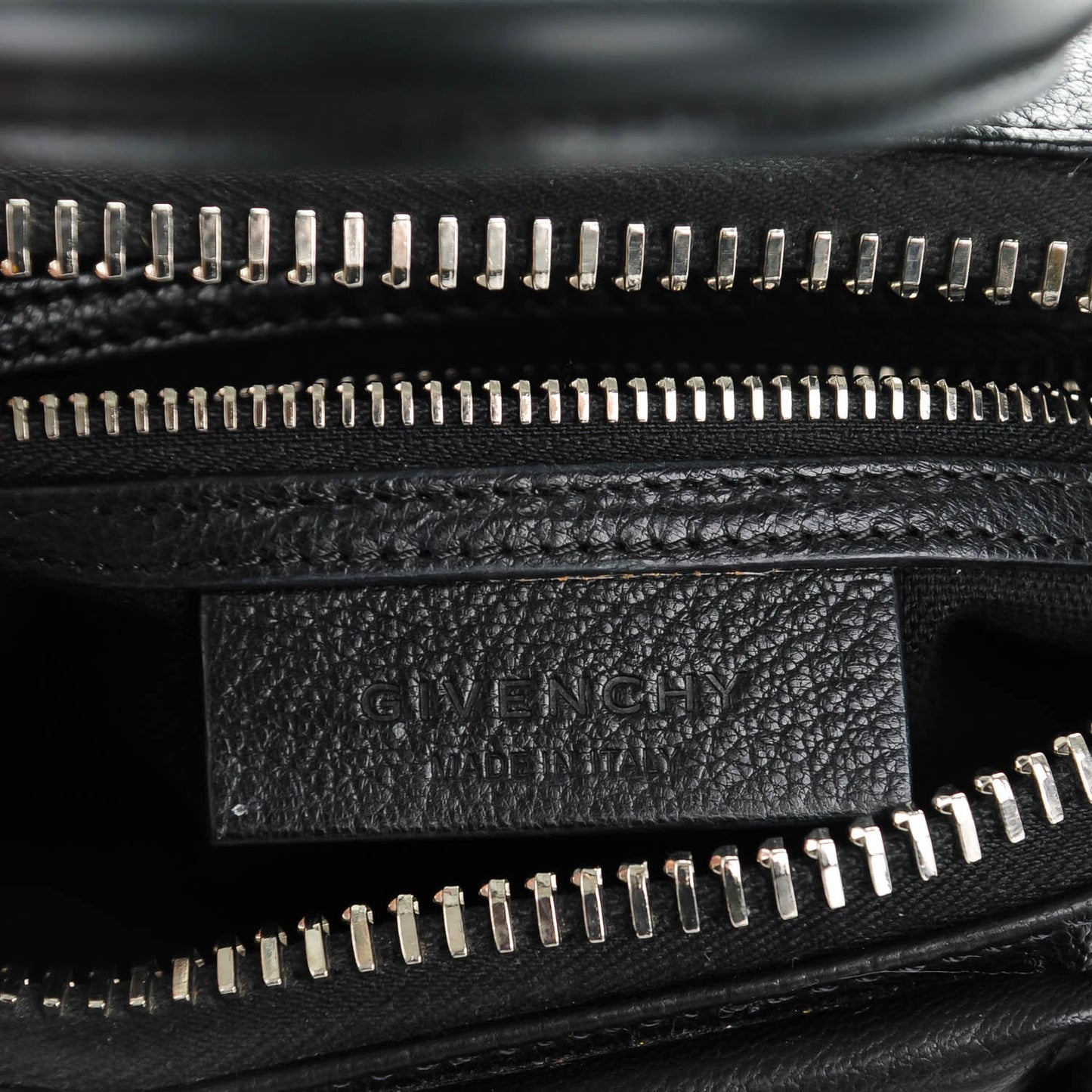 Sugar Goatskin Mini Antigona Black