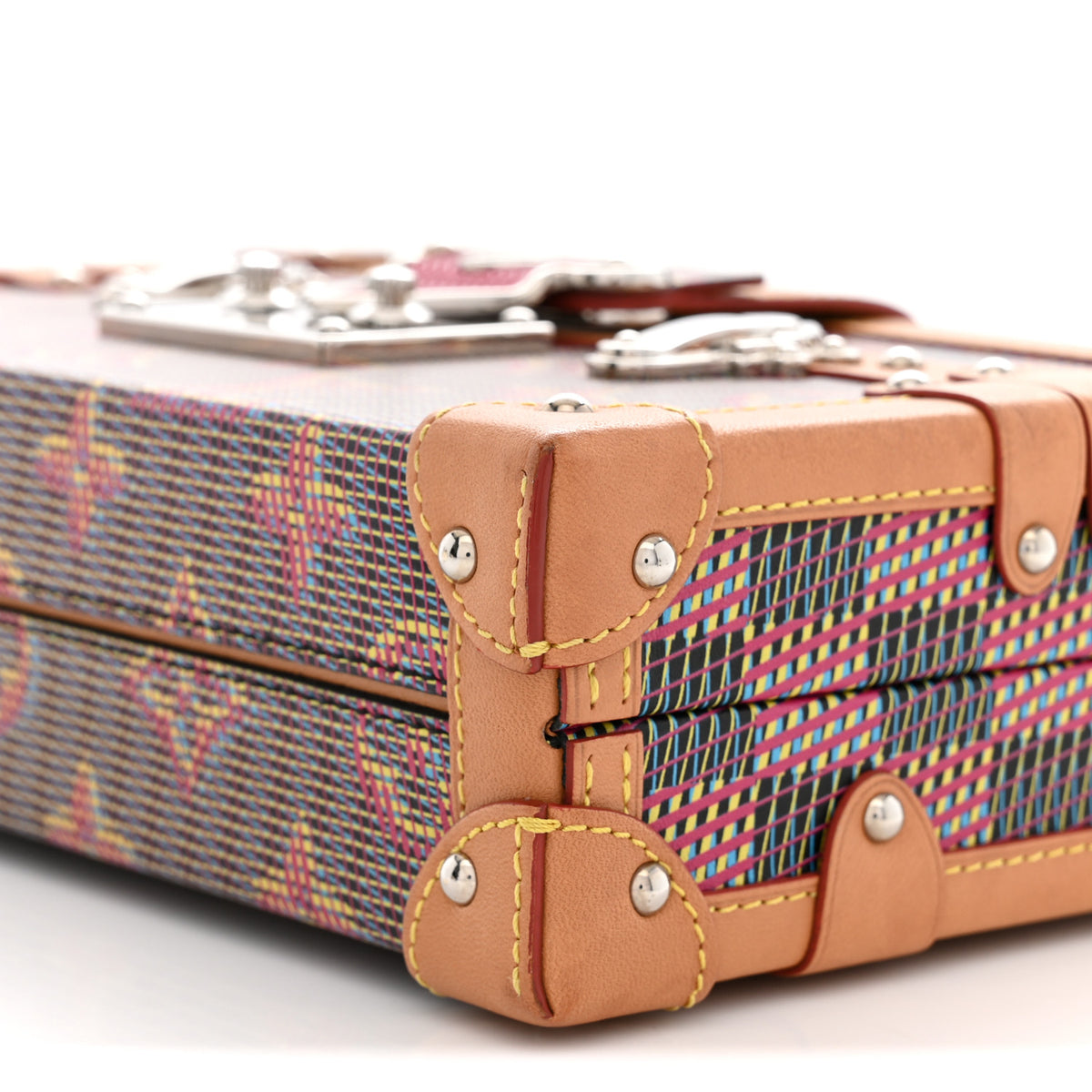 Louis Vuitton Monogram LV Pop Petite Malle Rose 10 of 12