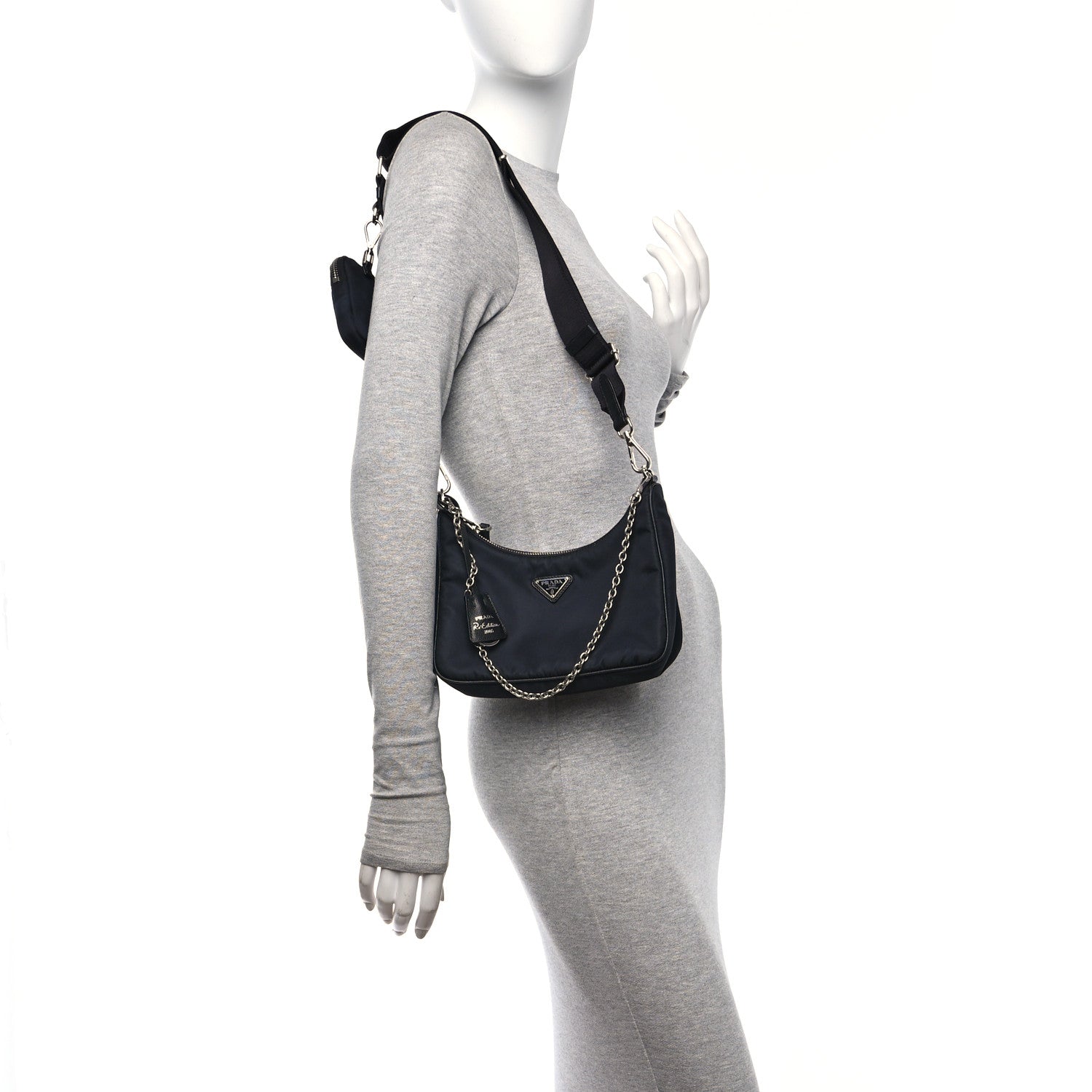 Prada Nylon Re-Edition 2005 Shoulder Bag Black 2 of 13
