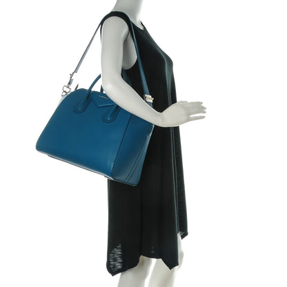 Givenchy Sugar Goatskin Medium Antigona Mineral Blue 2 of 8