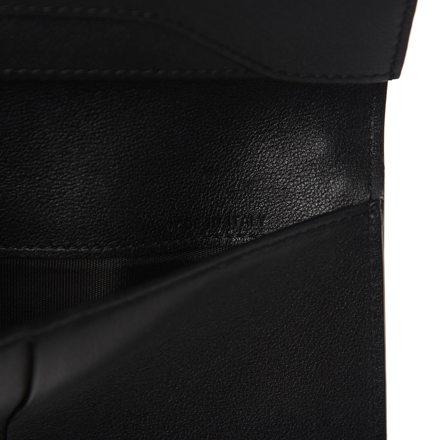 Valentino Garavani Vitello Rockstud Flap Wallet Black 10 of 10