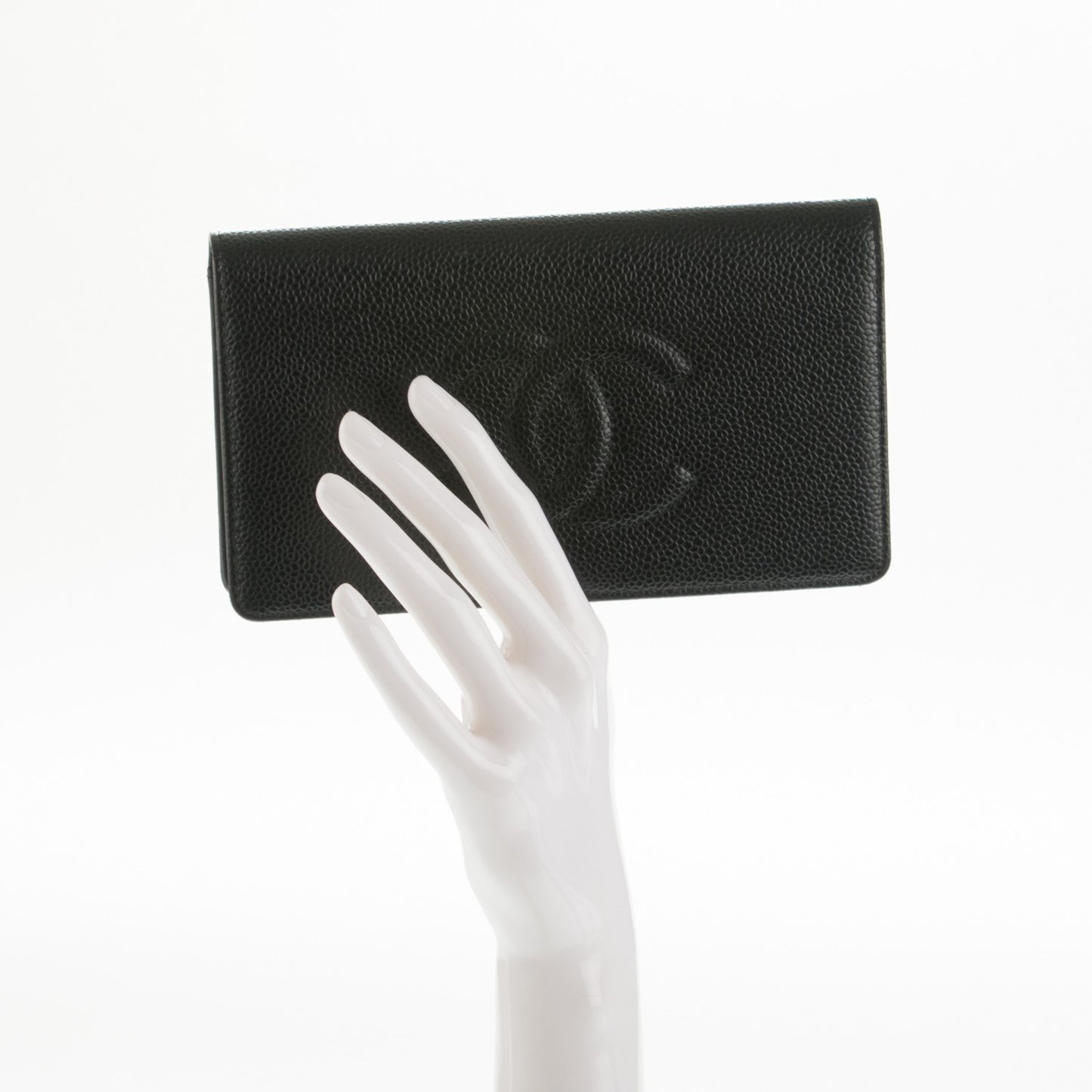 Caviar Timeless CC Yen Wallet Black