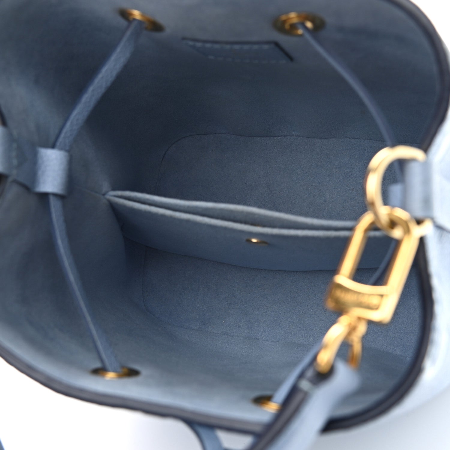 Louis Vuitton Empreinte Monogram Giant By The Pool Neonoe BB Summer Blue 5 of 11