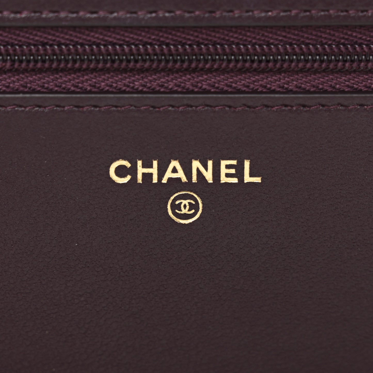 Velvet Metiers D'Art Wallet On Chain WOC Burgundy