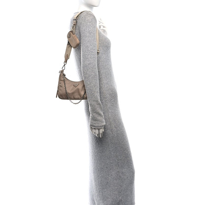 Prada Nylon Re-Edition 2005 Shoulder Bag Cammeo 2 of 17