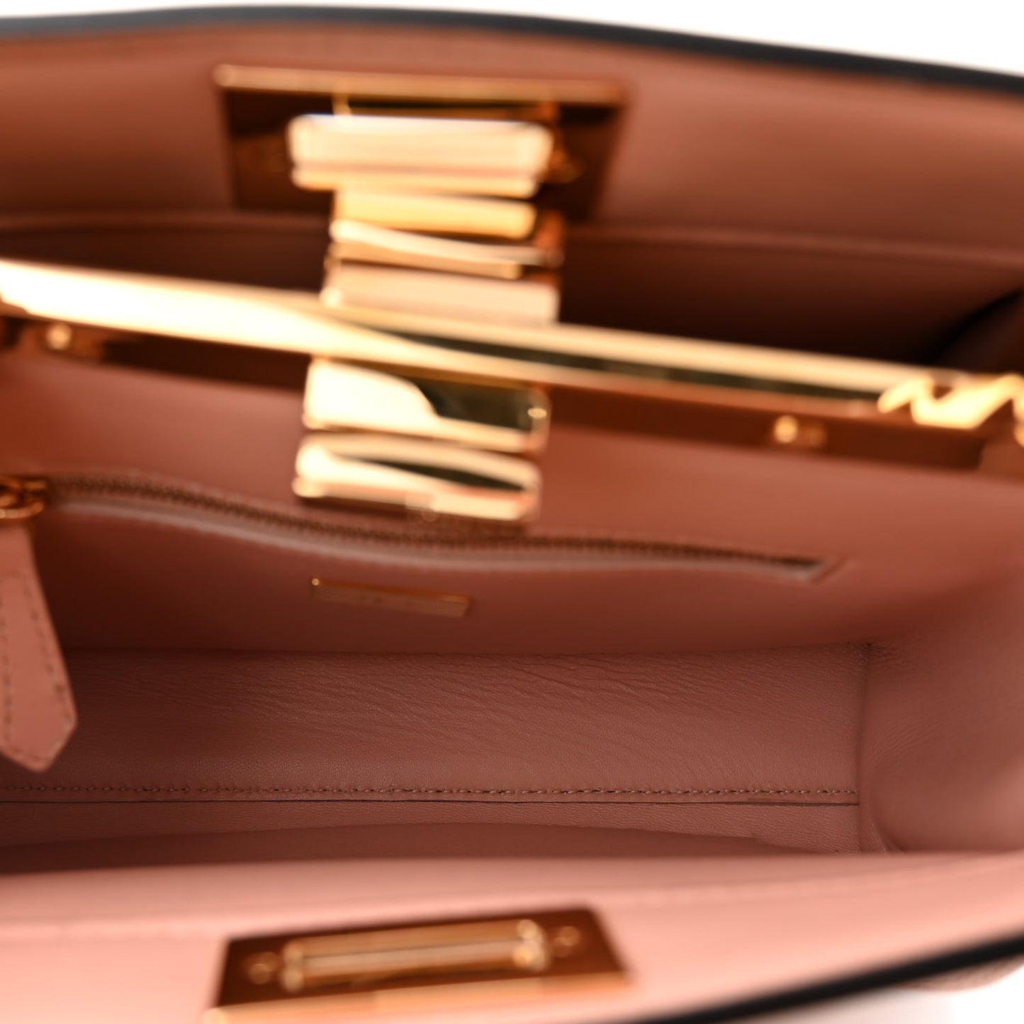 Nappa Pocket Mini Peekaboo Iconic Satchel Baby Pink
