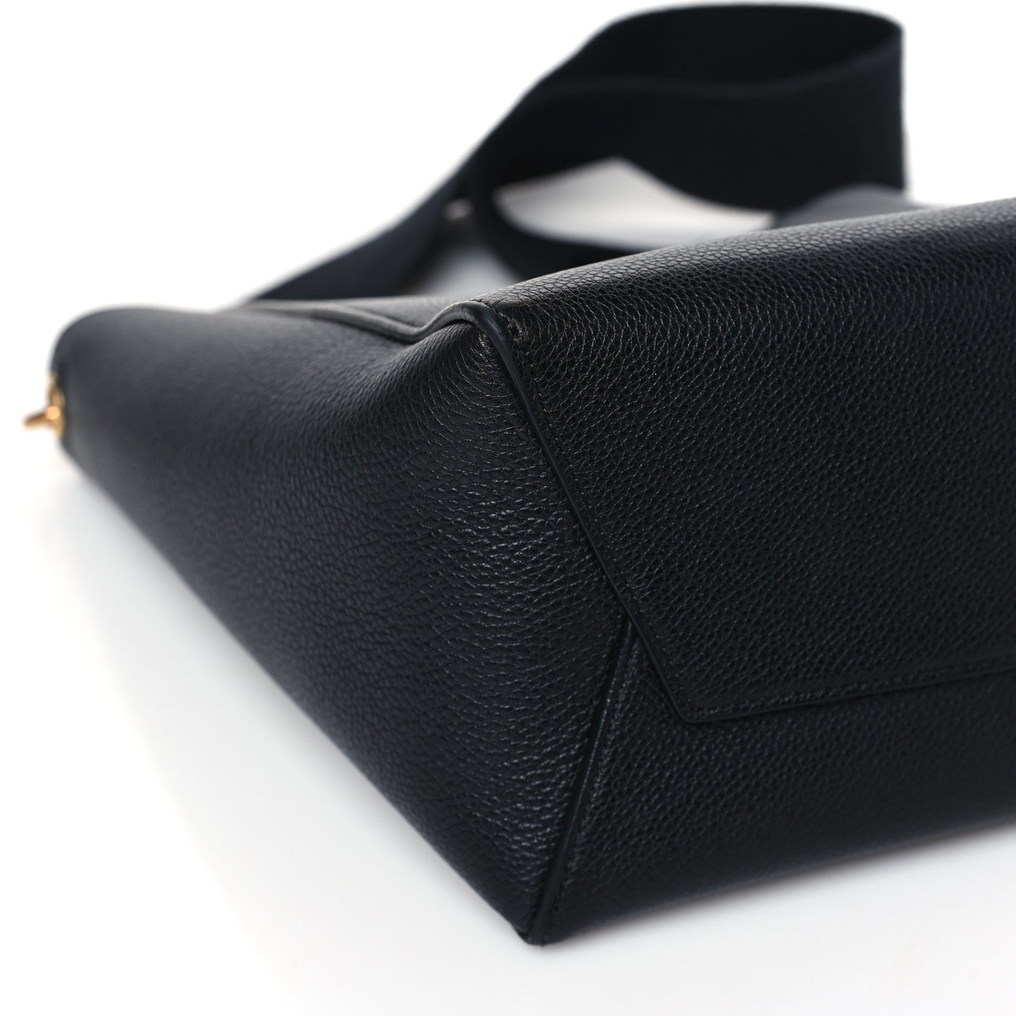 Soft Grained Calfskin Small Sangle Bucket Bag Black