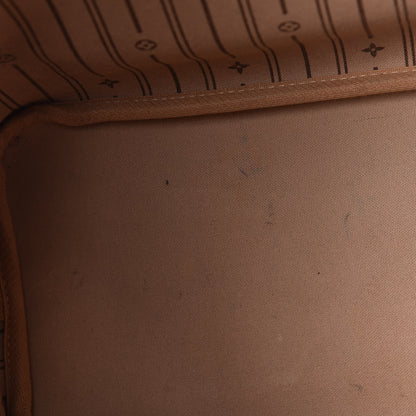 Louis Vuitton Monogram Neverfull MM 13 of 23