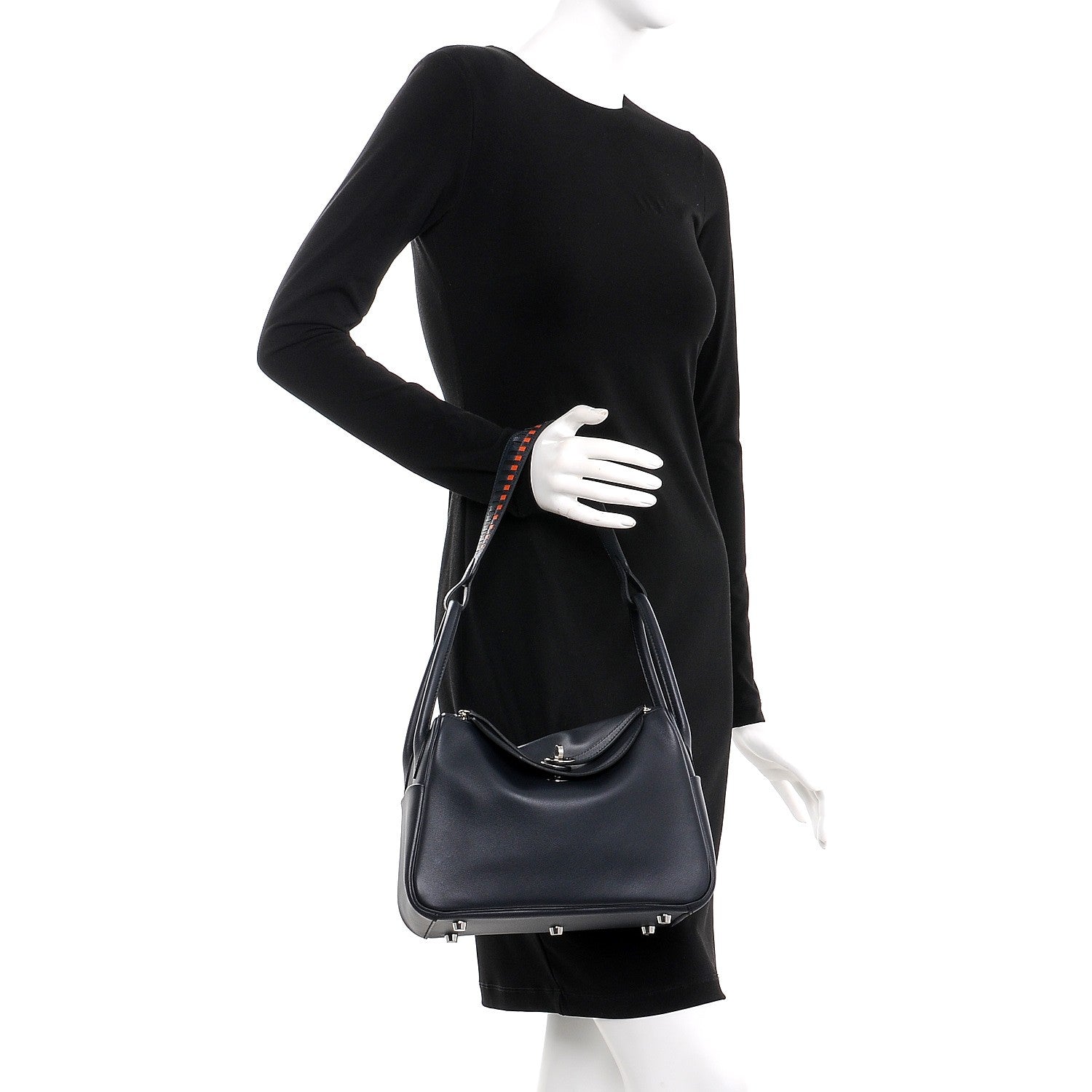 Hermes Swift Epsom Lindy 26 Tressage De Cuir Bleu Indigo Noir Terre Battue 2 of 9