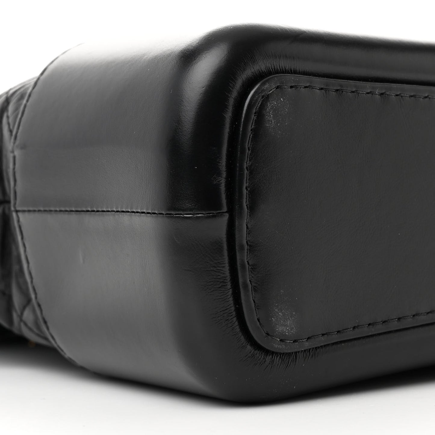 Aged Calfskin Quilted Medium Gabrielle Hobo Black