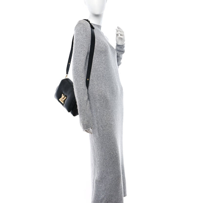 Louis Vuitton Shiny Lambskin Twist MM Black 2 of 8