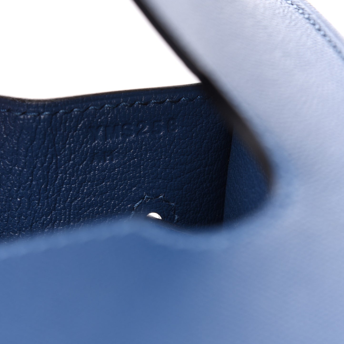 Madame Calfskin Birkin Sellier 30 Deep Blue