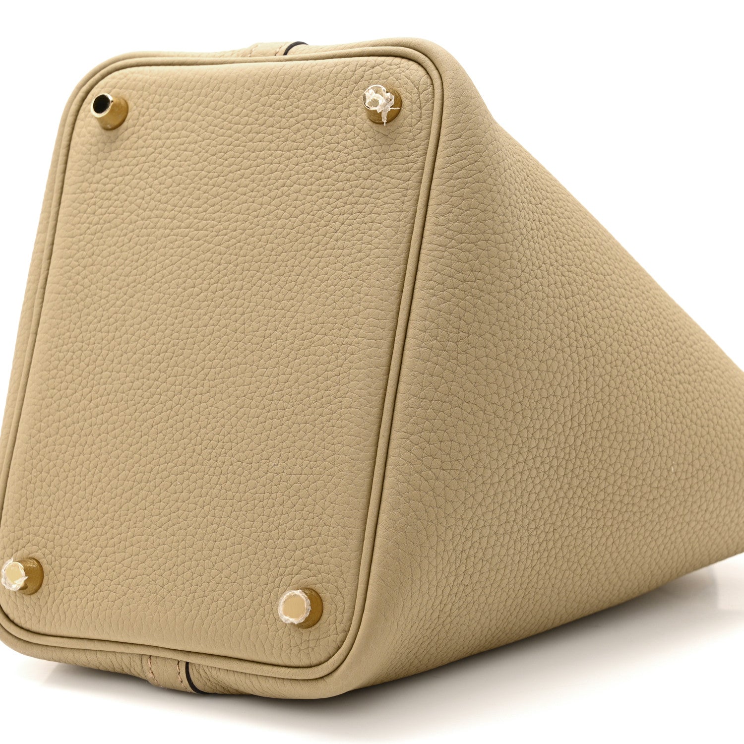 Hermes Taurillon Clemence Picotin Lock 18 PM Trench 10 of 11