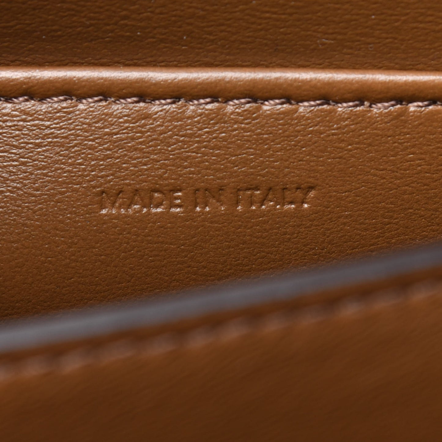 Box Calfskin Teen Classic Box Flap Bag Camel