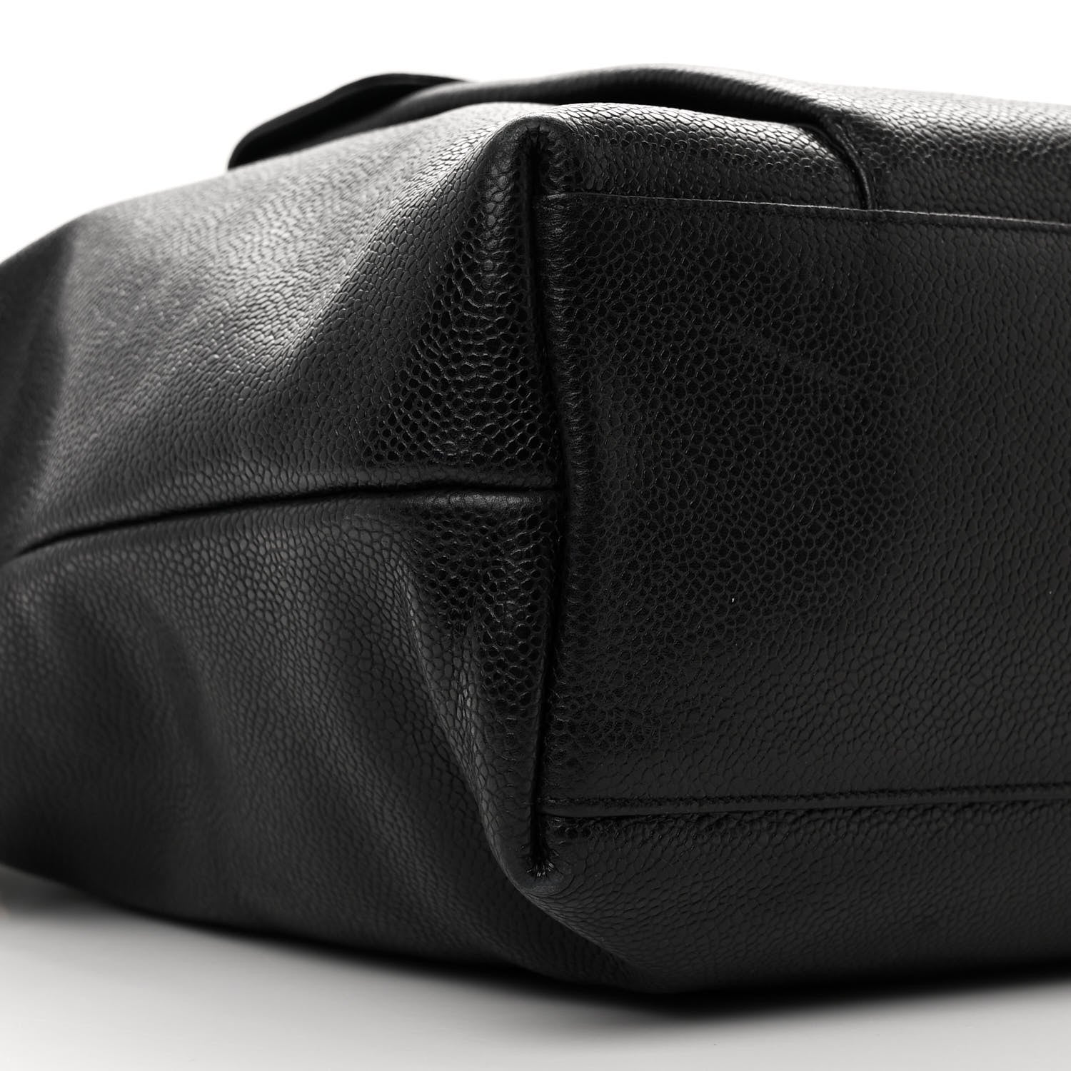 Chanel Caviar Pocket Tote Black 10 of 12