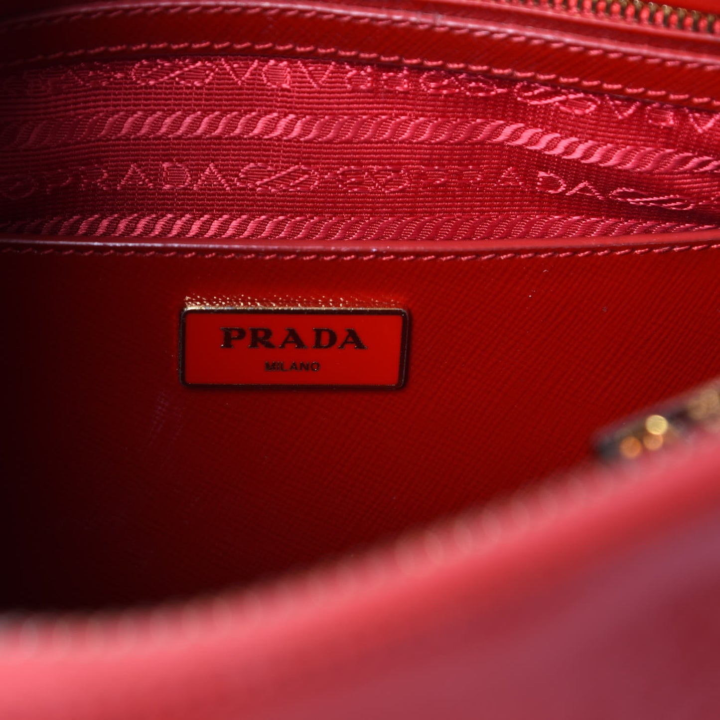 Saffiano Vernice Medium Promenade Tote Rosso