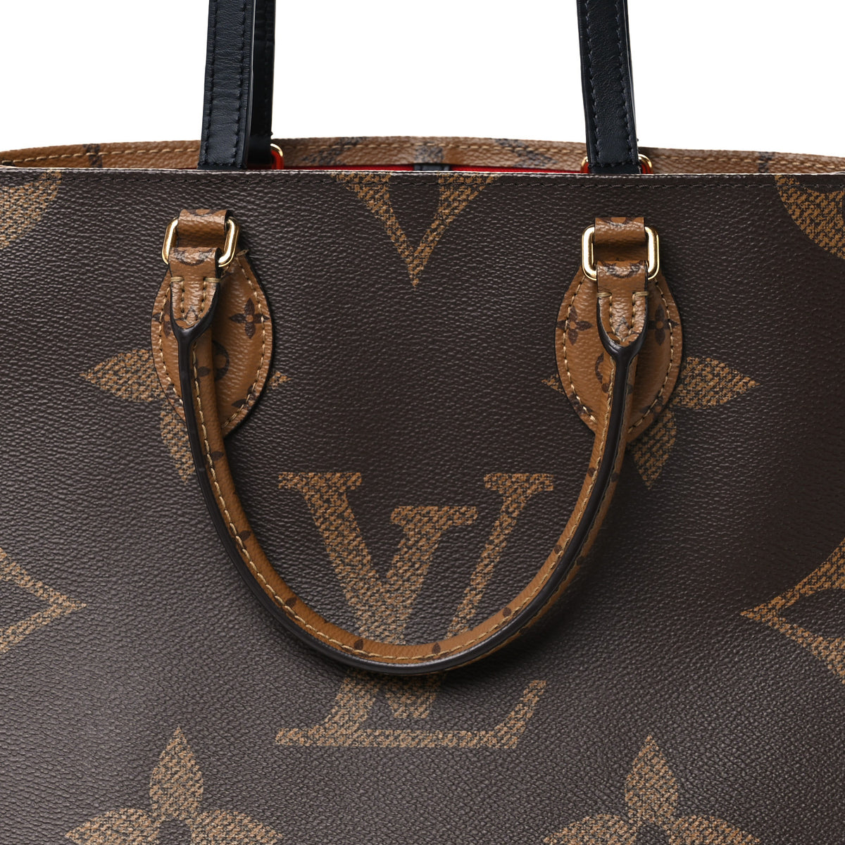 Reverse Monogram Giant Onthego MM