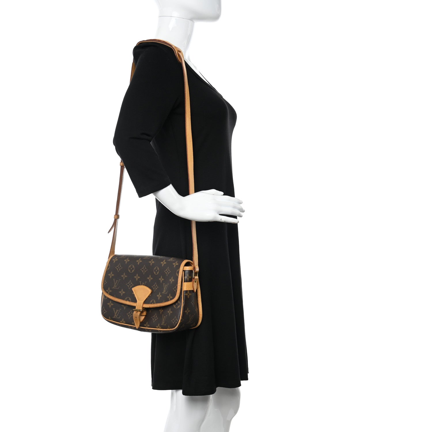Louis Vuitton Monogram Sologne 2 of 19