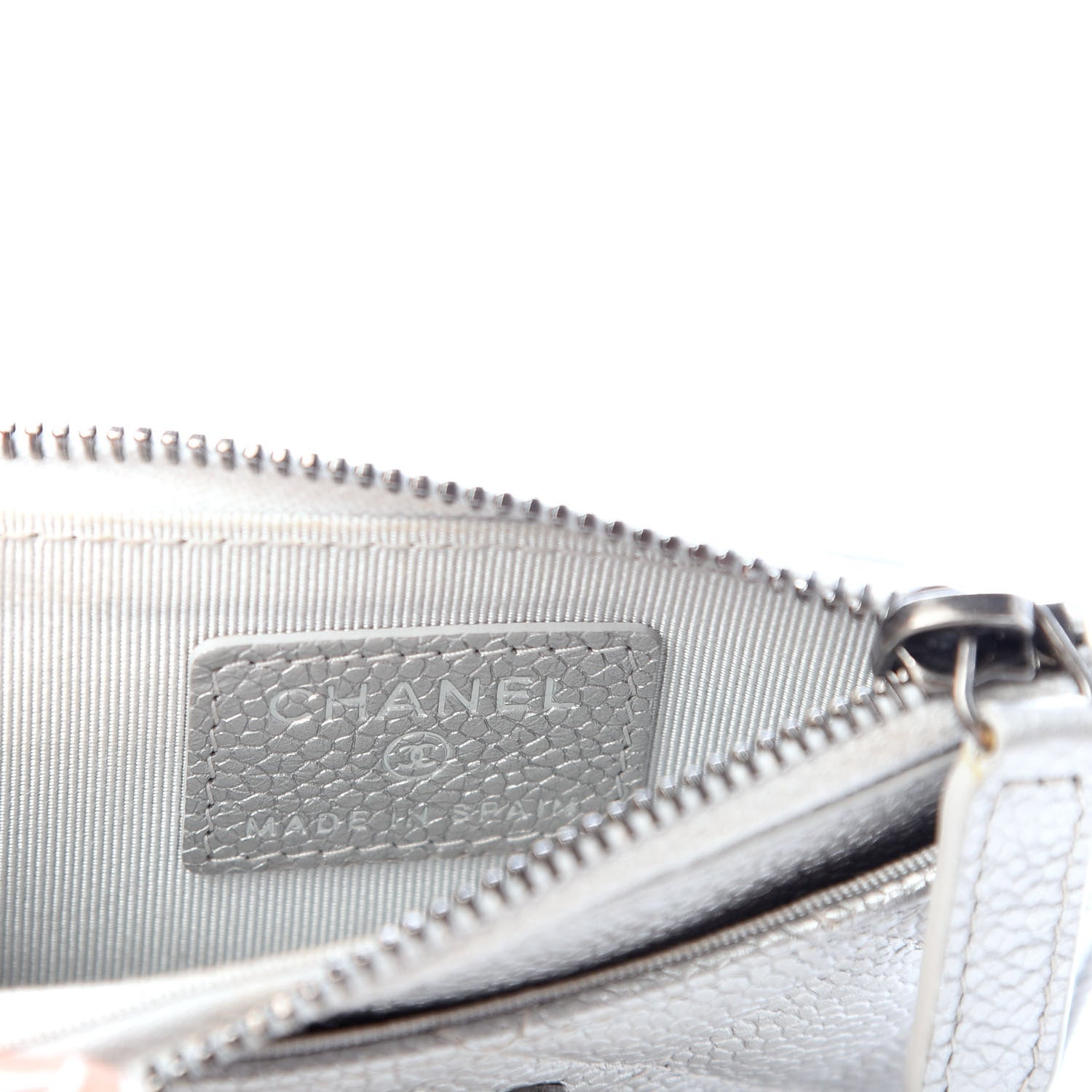 Chanel Metallic Caviar Quilted CC Zip Card Holder Silver 6 of 8