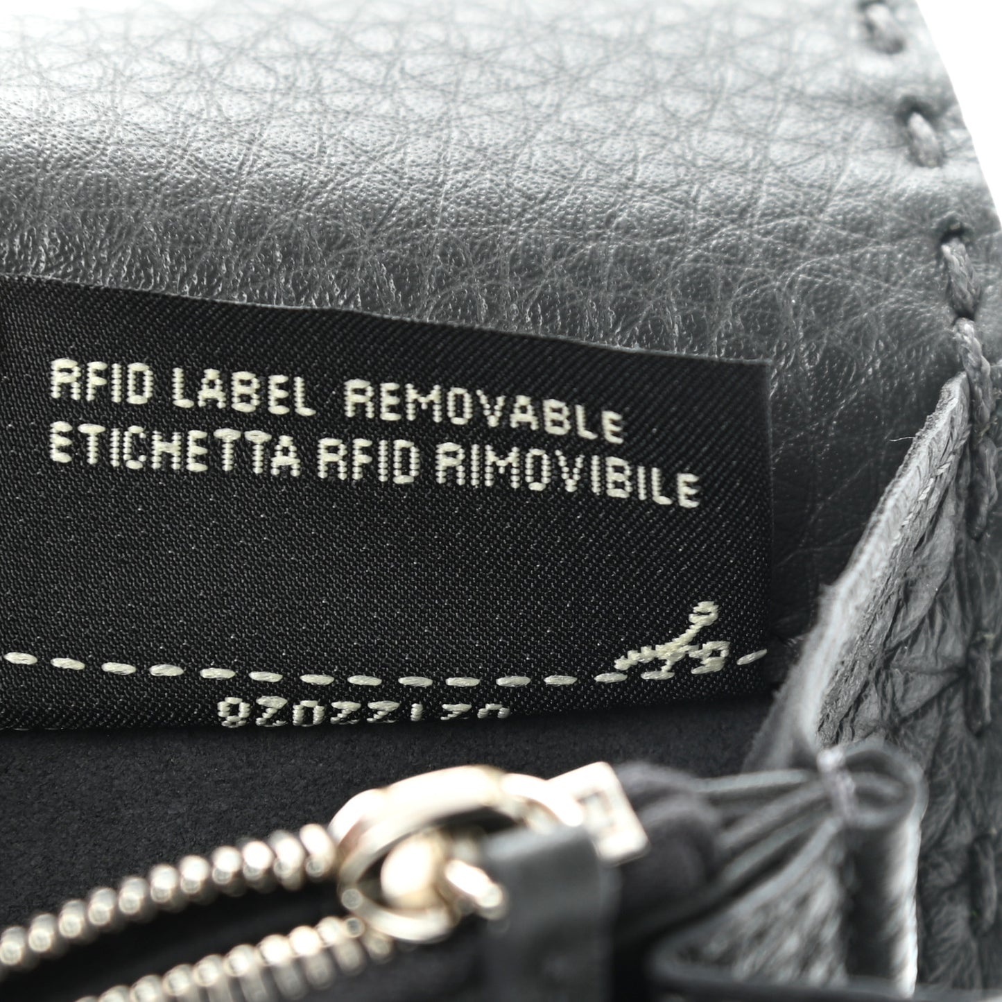 Cuoio Romano Selleria Peekaboo Continental Wallet Asfalto